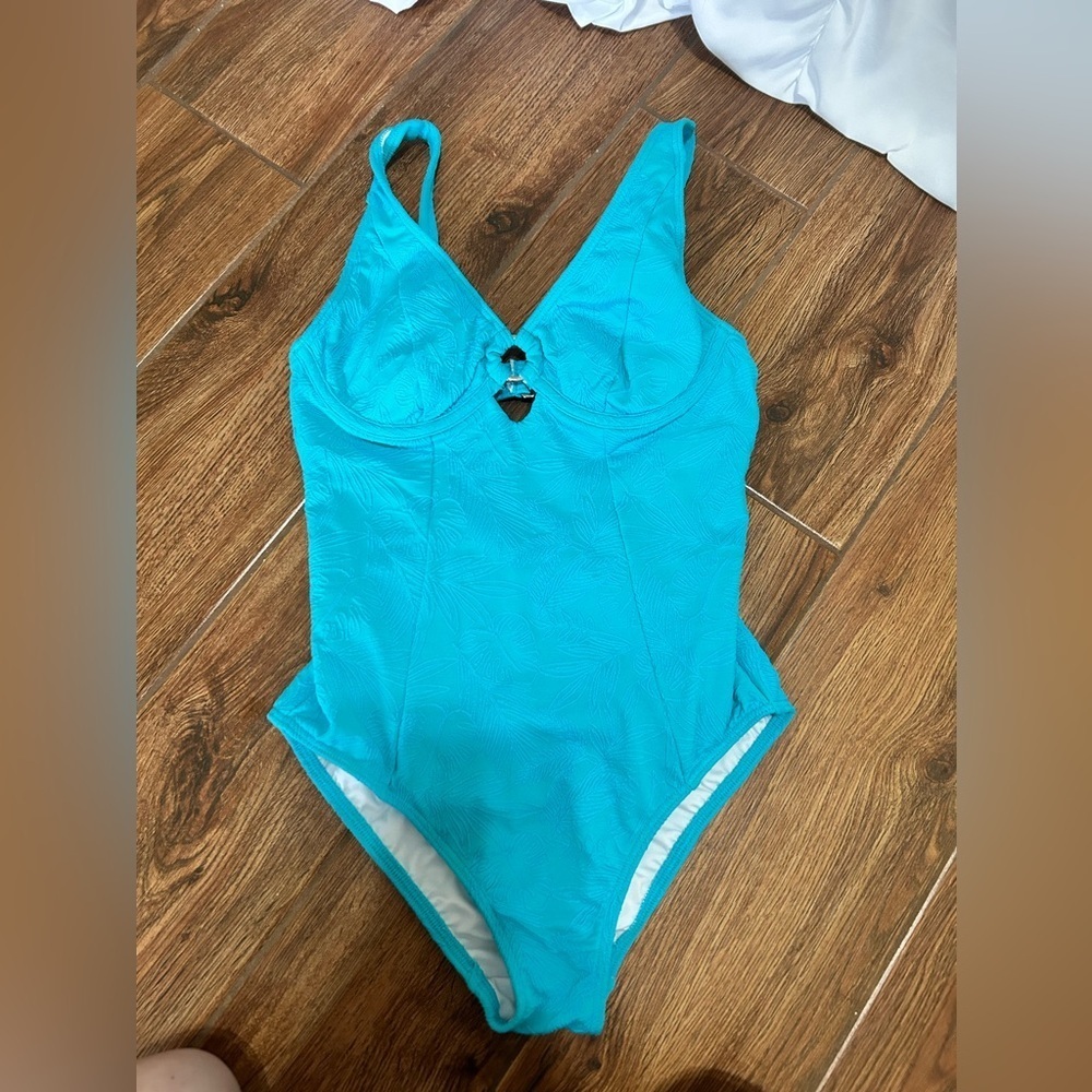 Venus swimwear one piece swimsuit tropical leaves